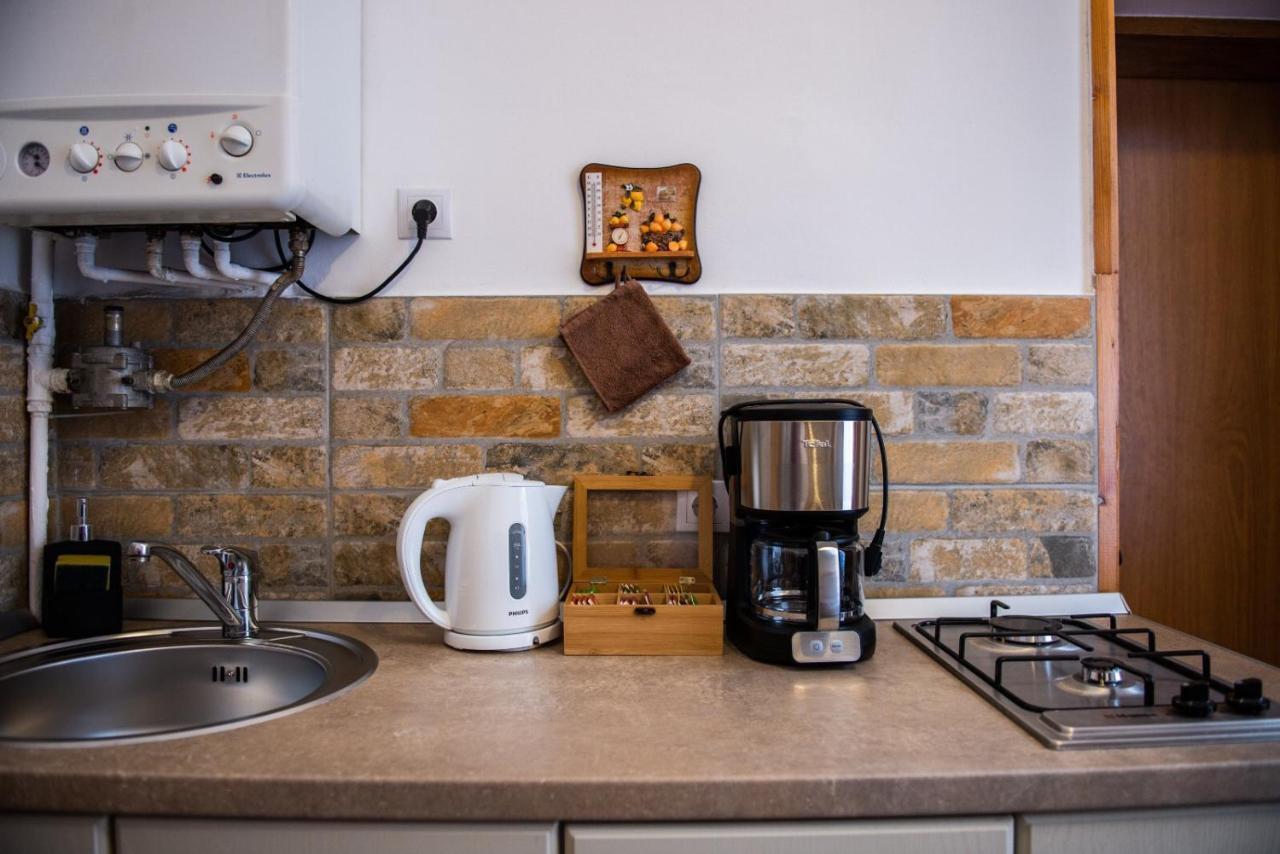 Troll'S House Apartment Sibiu Bagian luar foto